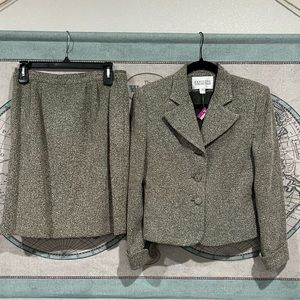 NWT Vintage Executive Collection Petite Skirt and Blazer Set